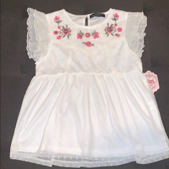 New- Lace polka dot shirt - Picture 1 of 3